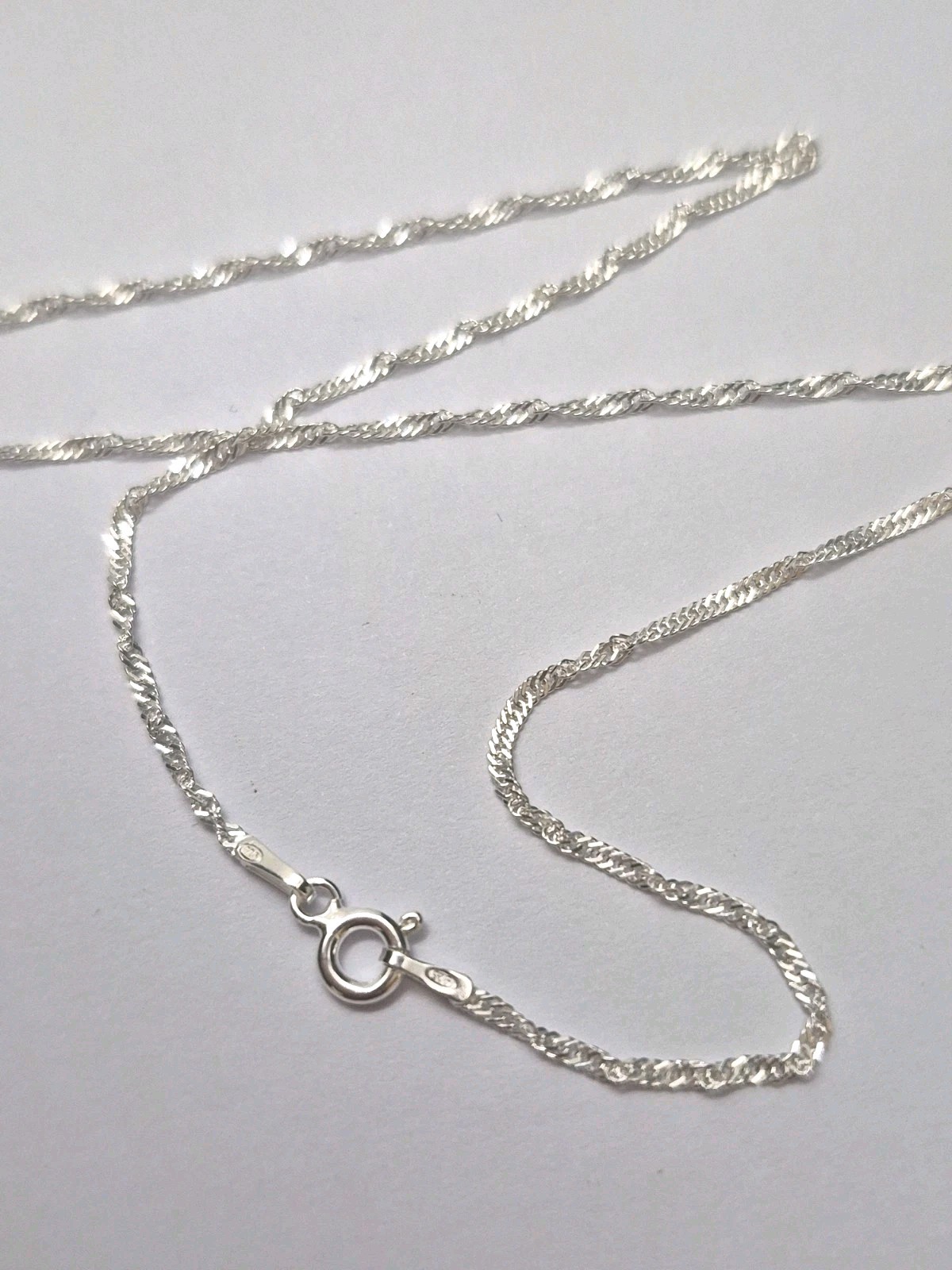 LOCKET – Sterling Silver Enamel Floral Double Photo Locket And Chain. Necklace.