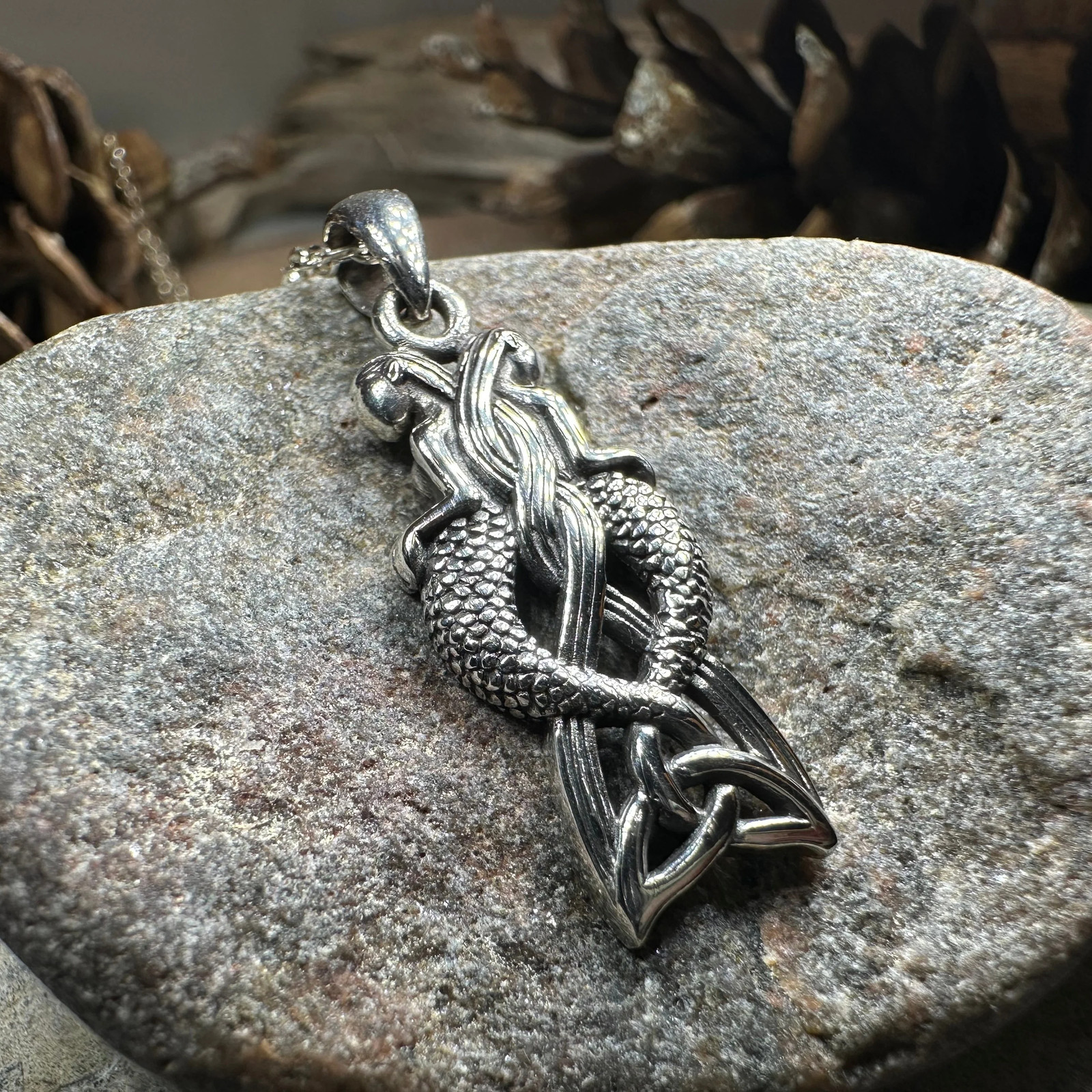 Celtic Mermaid Sisters Necklace Ladies Nautical Beach Pendant 925