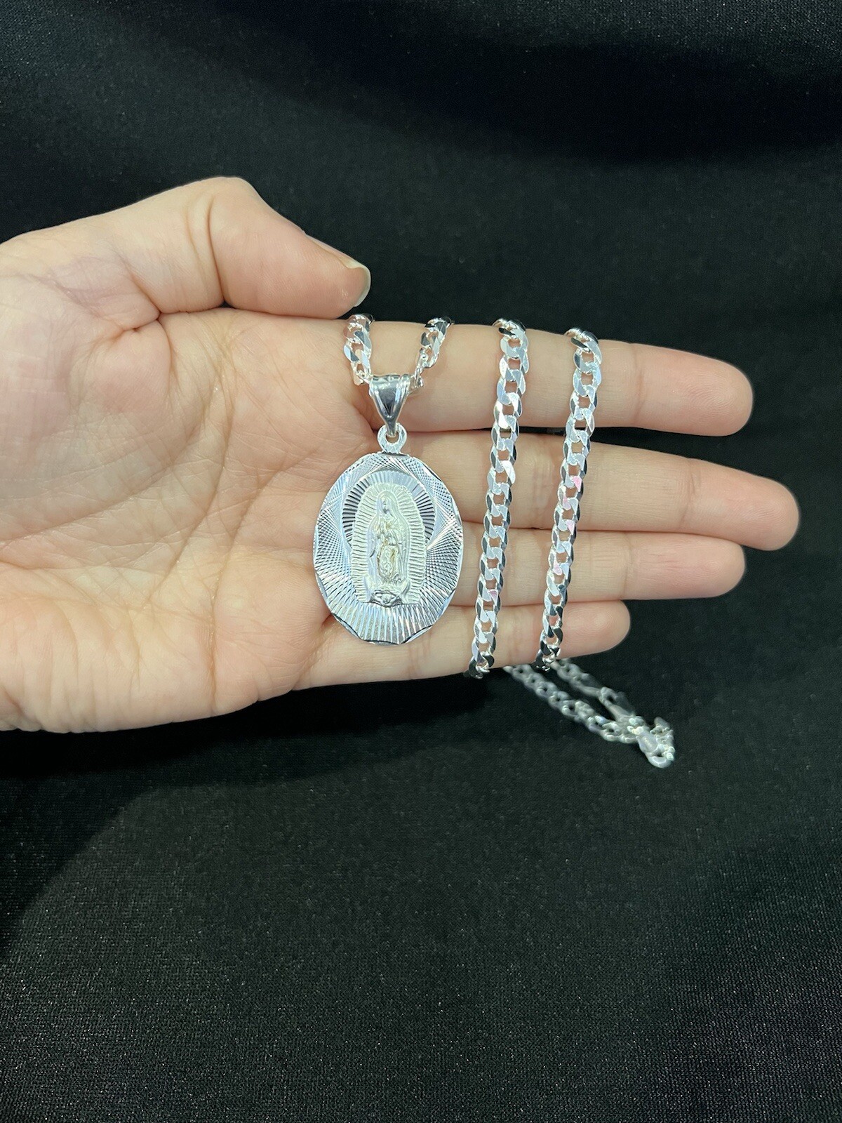 925 Sterling Silver Womens Virgin Mary Virgen Maria Medal & Curb Chain 20 26 30