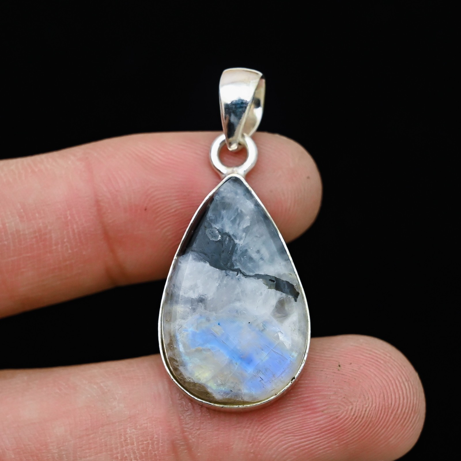 Rainbow Moonstone Gemstone 925 Sterling Silver Handmade Pendant Jewelry Gift For