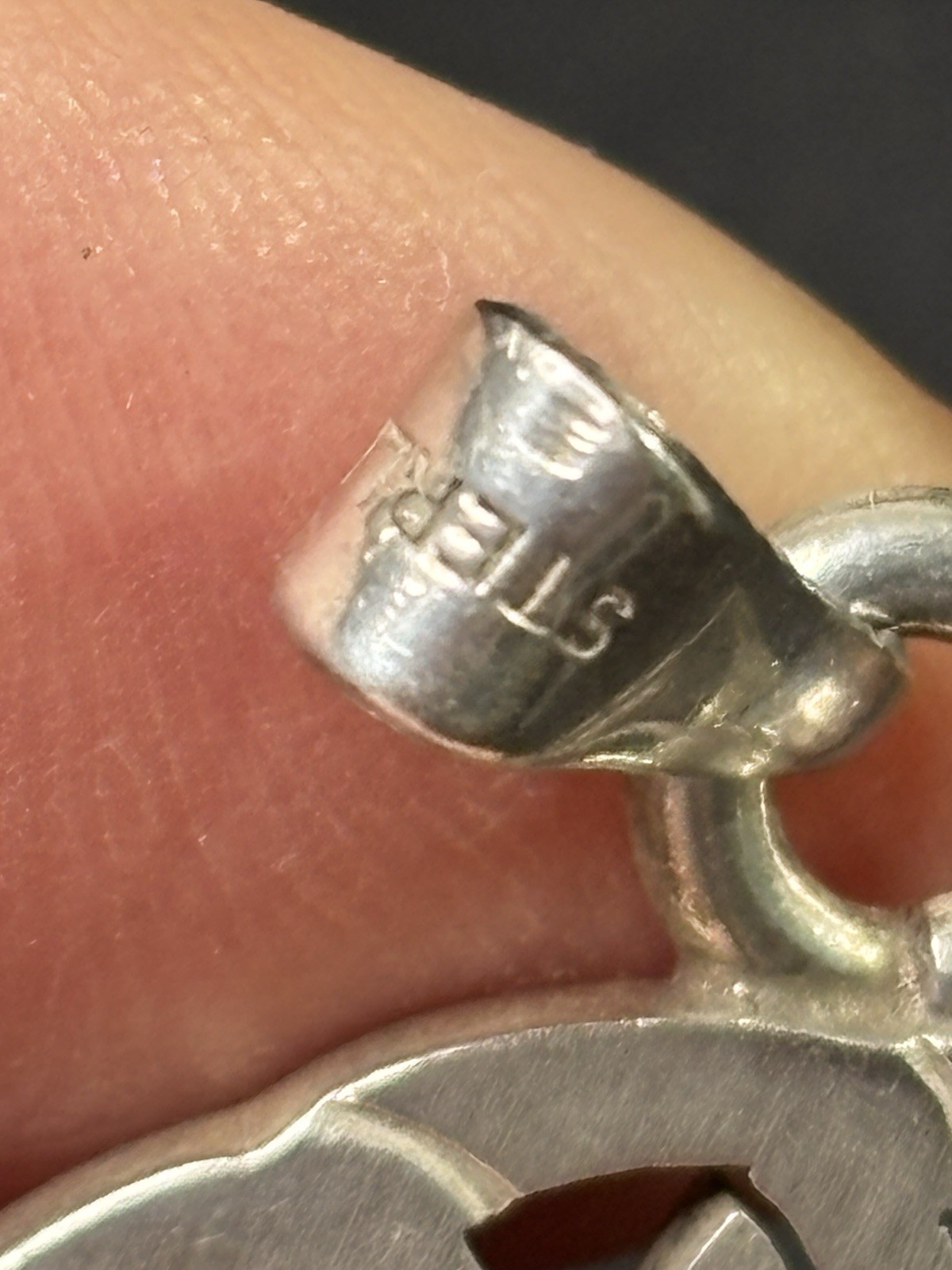 VTG 925 Sterling Silver Male Or Female Round Openwork Design Celtic Knot Pendant