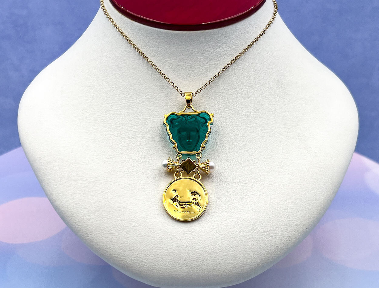 TAGLIAMONTE (2179P) 925SS/YGP Venetian Cameo Pendant *Malachite, Pearls*Reg.$200