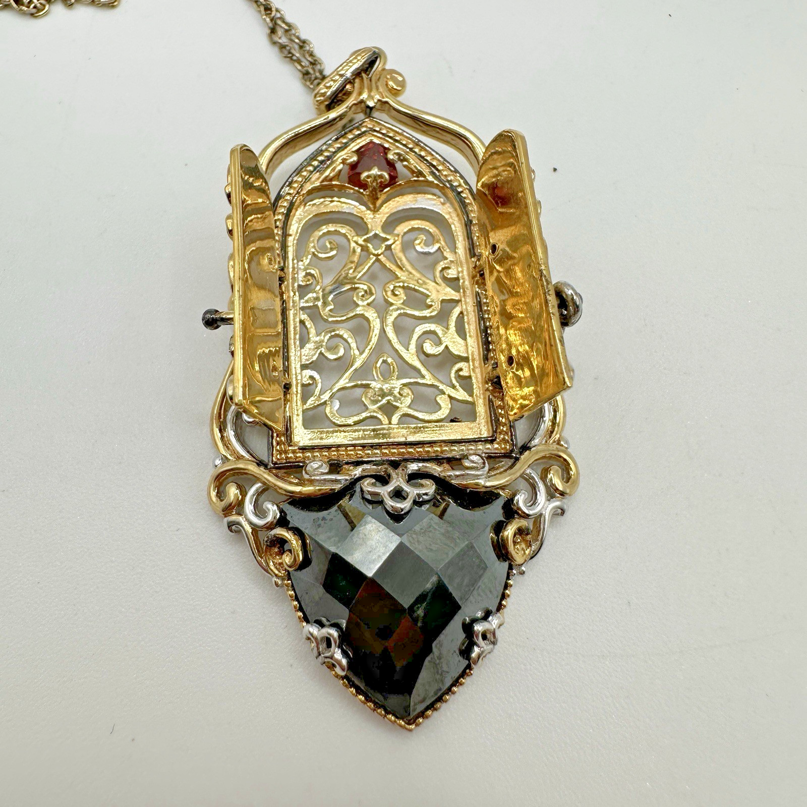 Michael Valitutti Sterling Silver Garnet Black Gemstone Opening Door Pendant 18”