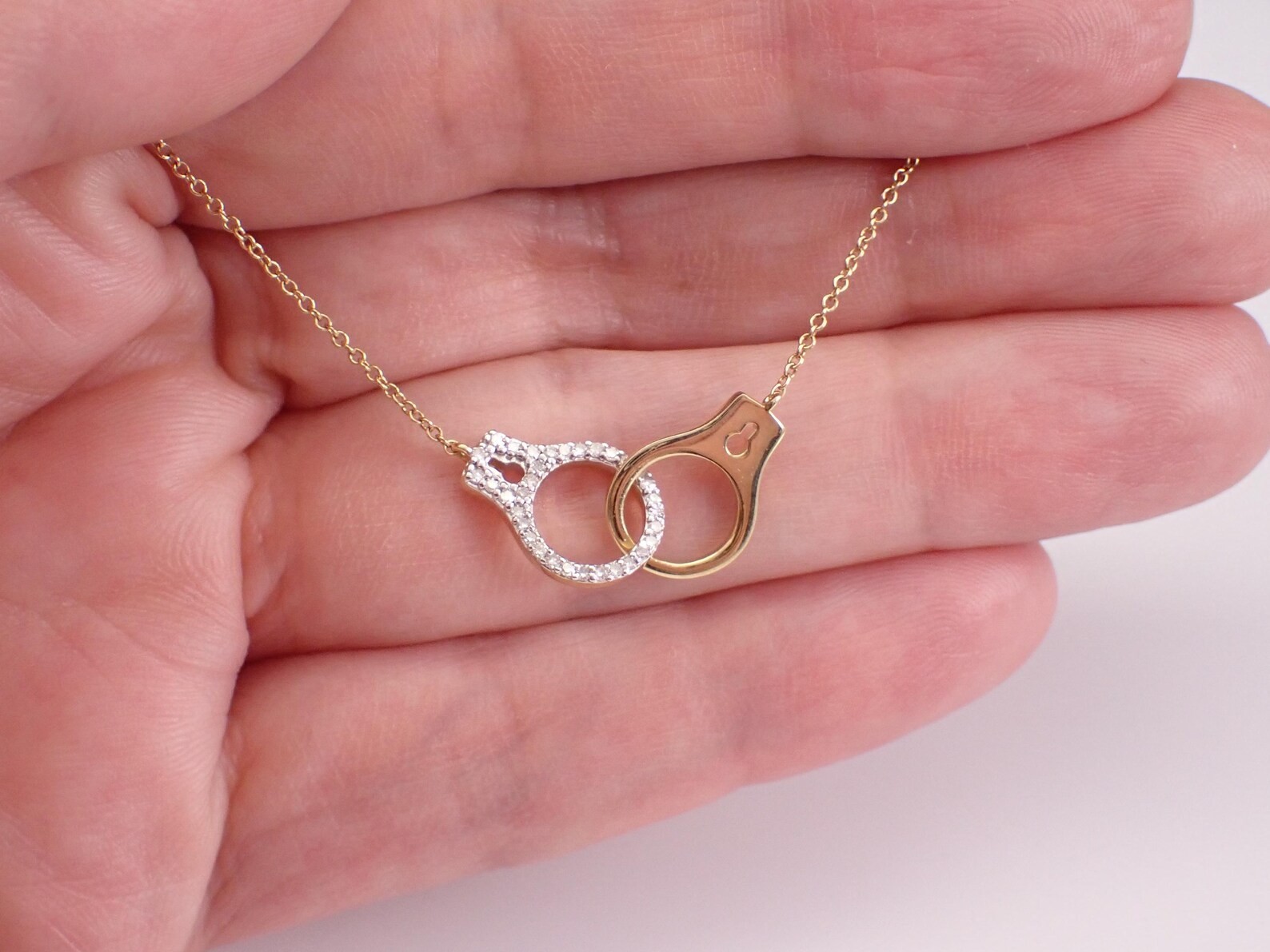 0.40Ct Round Moissanite Handcuff Shape Pendant Necklace 14K Yellow Gold Plated