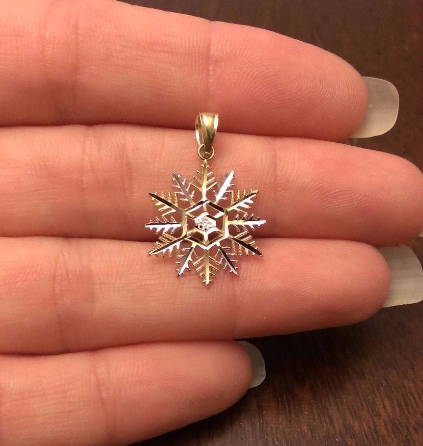 10K TWO TONE WHITE & YELLOW GOLD DIAMOND CUT SNOWFLAKE CHARM PENDANT