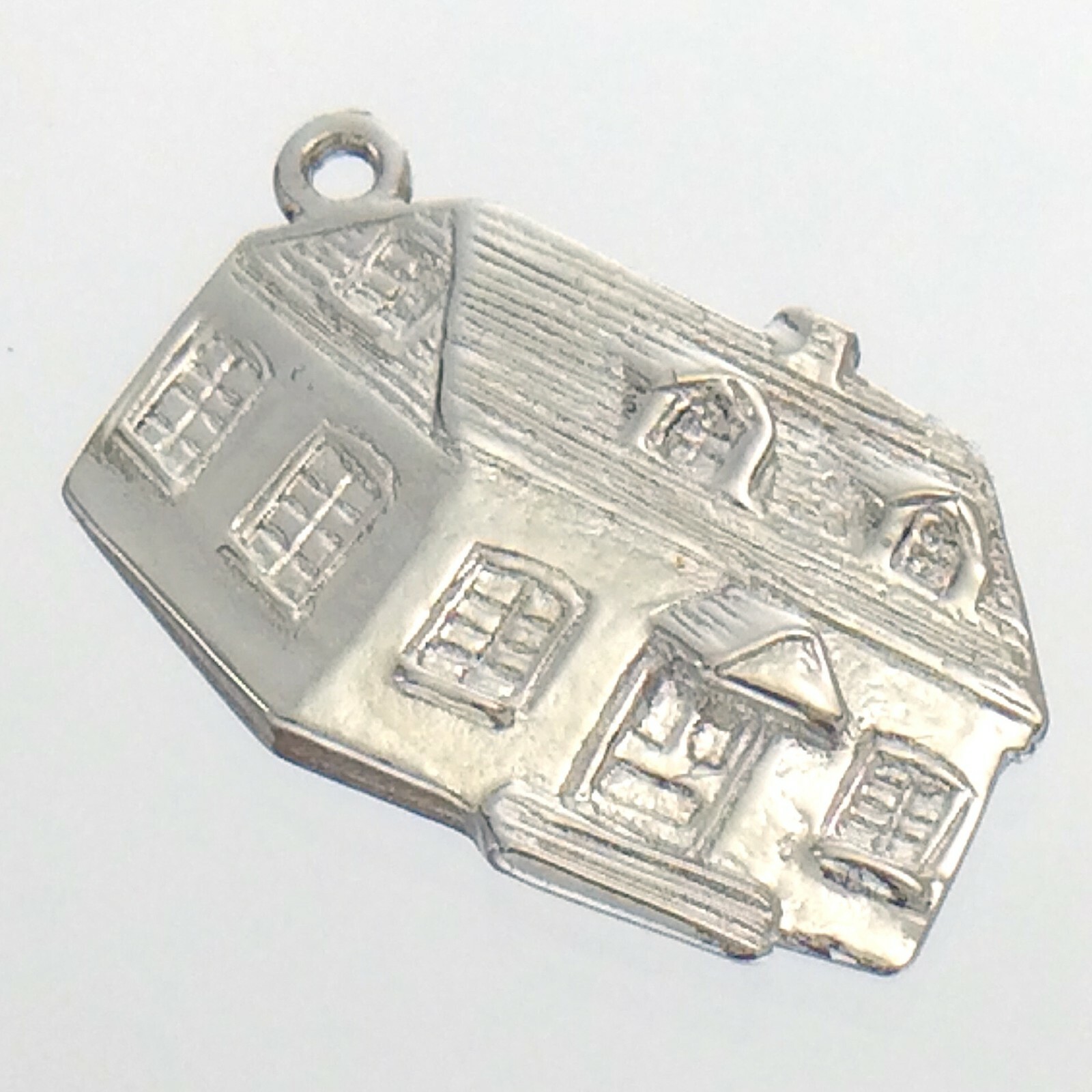 AM Vintage House Maison Marked Ster Charm Pendant 2.9g 0.75in Tested Silver J692