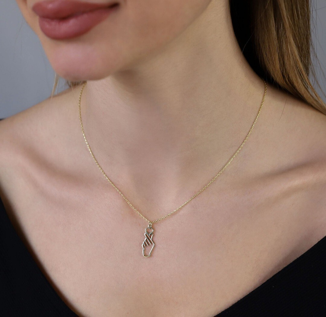 Korean Love Pendant Necklace Dainty Charm Jewelry For Women Bridesmaid Gifts