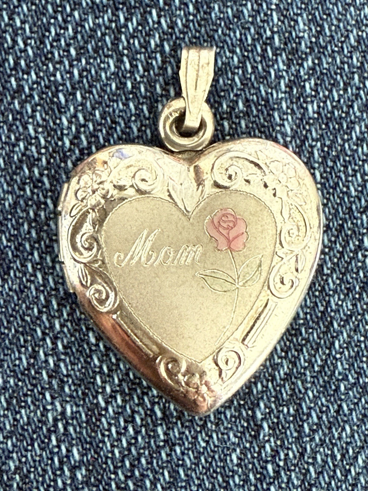 Sterling Silver Heart Photo Locket w/ Pink Rose & MOM Engraved 925 Pendant 3.2g