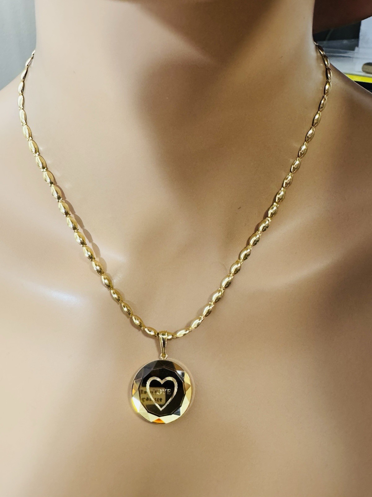 RARE 18K K18 Japan Gold Round Heart Pendant W/ Necklace 17/17.5” Long 14.6g 4mm