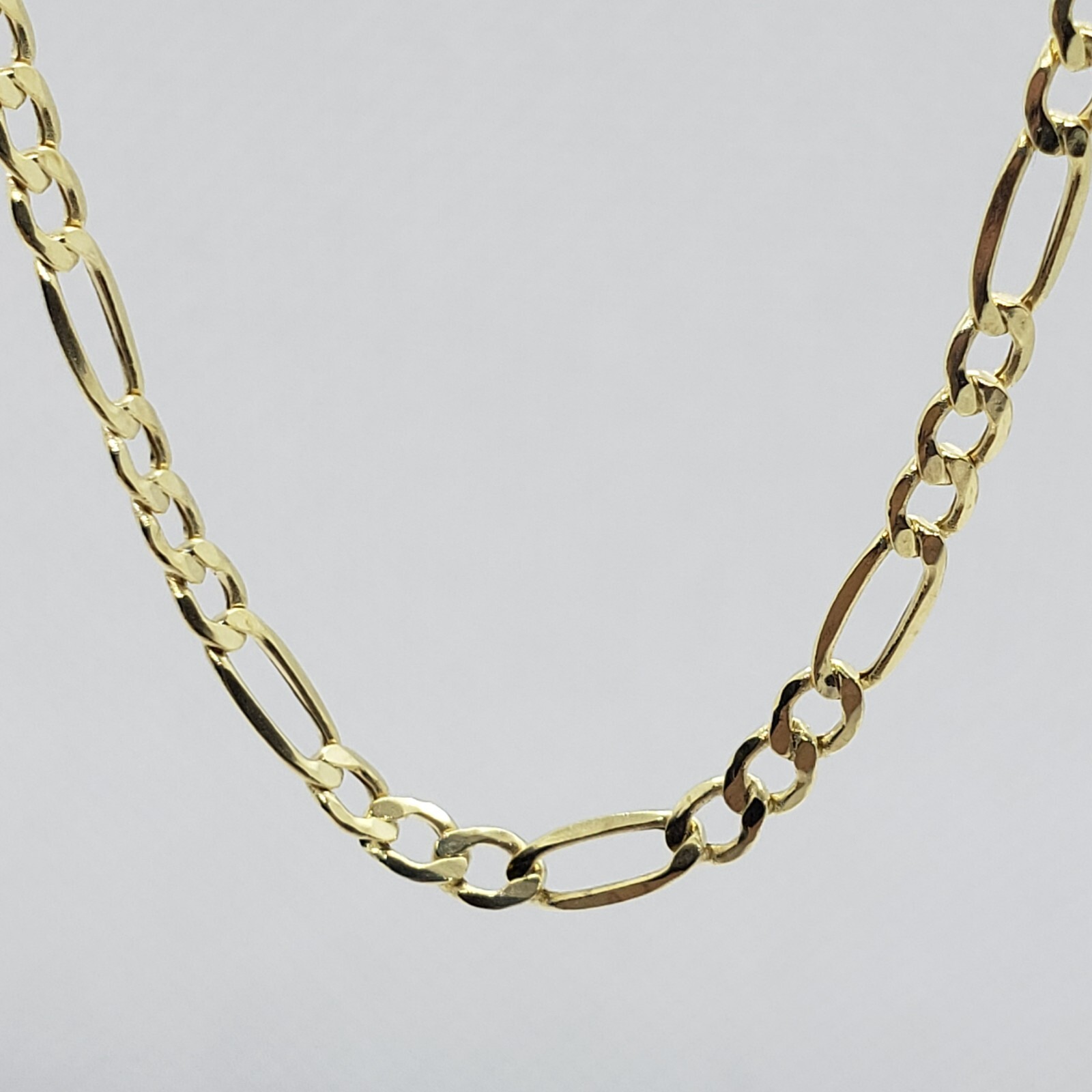 Authentic 10K Yellow Gold Hollow Figaro Chain Necklace 2.6mm Size 16″ to 26″