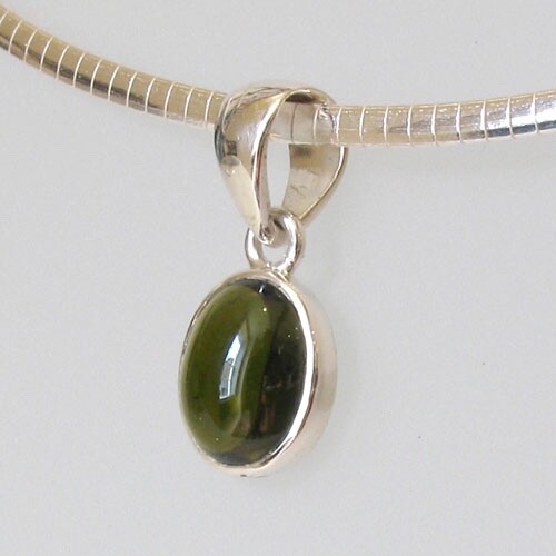 Green Tourmaline Pendant in Sterling Silver – 2.5 Carats, Eye Clean Oval Gem