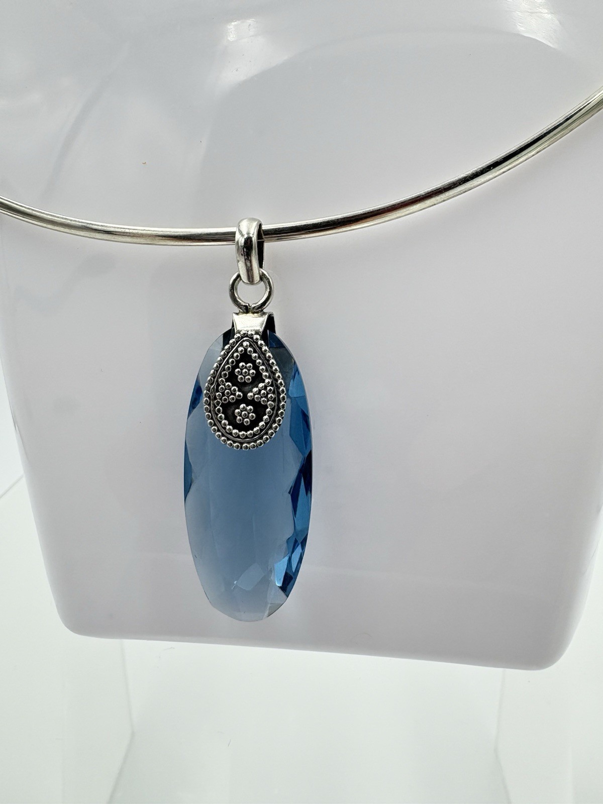 Sterling Silver Genuine 18CT Tanzanite Gemstone Teardrop Pendant-Pendant Only