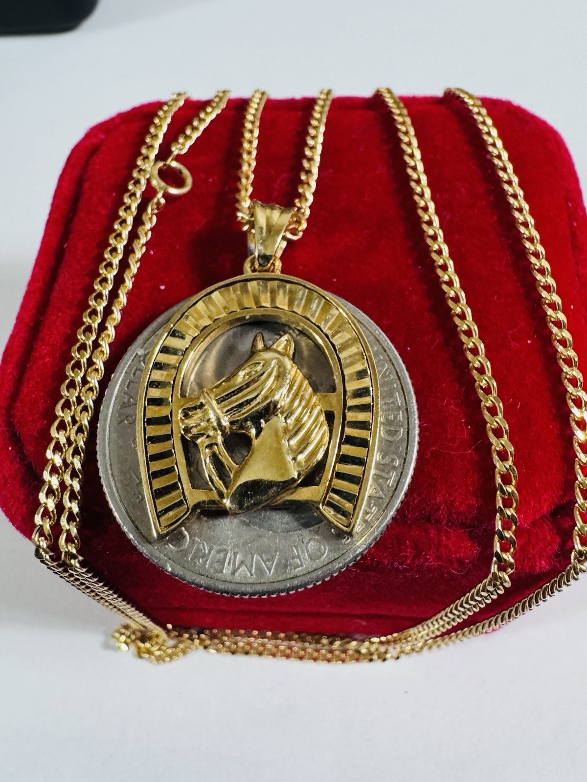 Rare 18K 750 Fine Genuine Gold Horseshoe Set Necklace 24”/23.5” Long 9.83g 2.2mm
