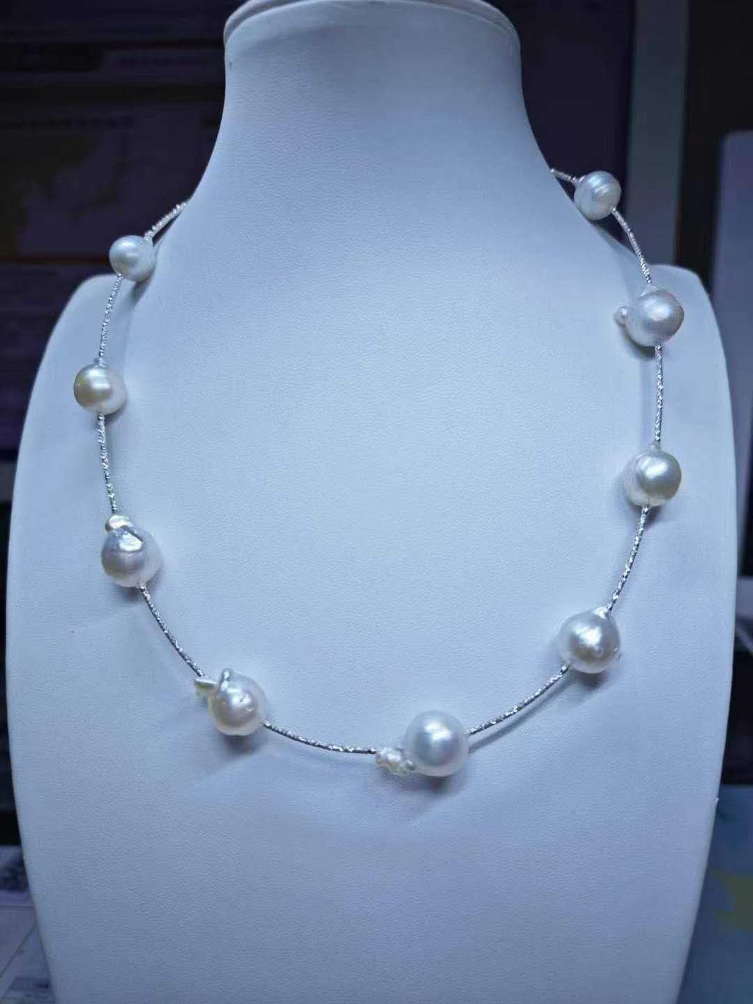 Luxury 18K White Gold Australian South Sea Baroque Pearl “Starry Night” Necklace