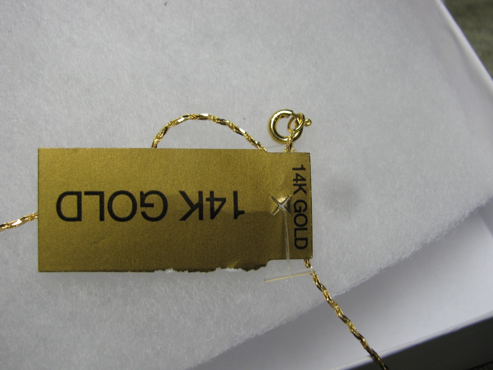 Kohl’s New with tags 14K Gold Necklace 18 inches —- KAK