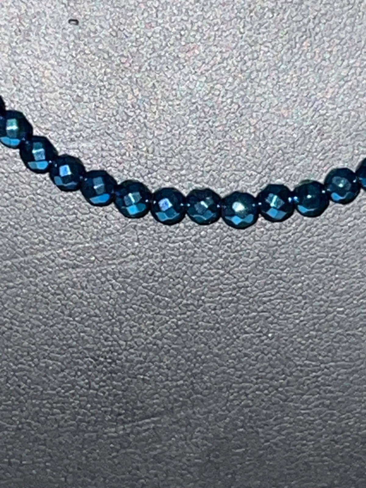 Signed SI 925 INDIA Sterling Silver Small Faceted Navy Blue Spinel Necklace