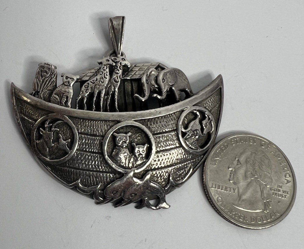 925 Sterling Silver Noah’s Ark Large, Detailed Animal Pendant ￼