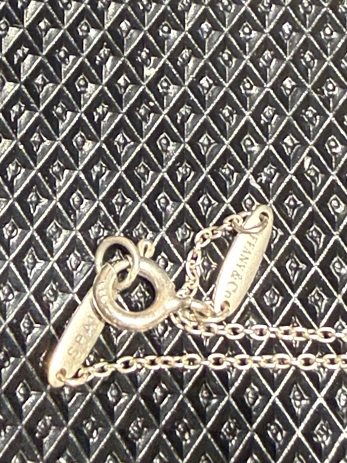 Tiffany & Co Sterling Triple Loops Necklace 5gr. Very Good condition, please s