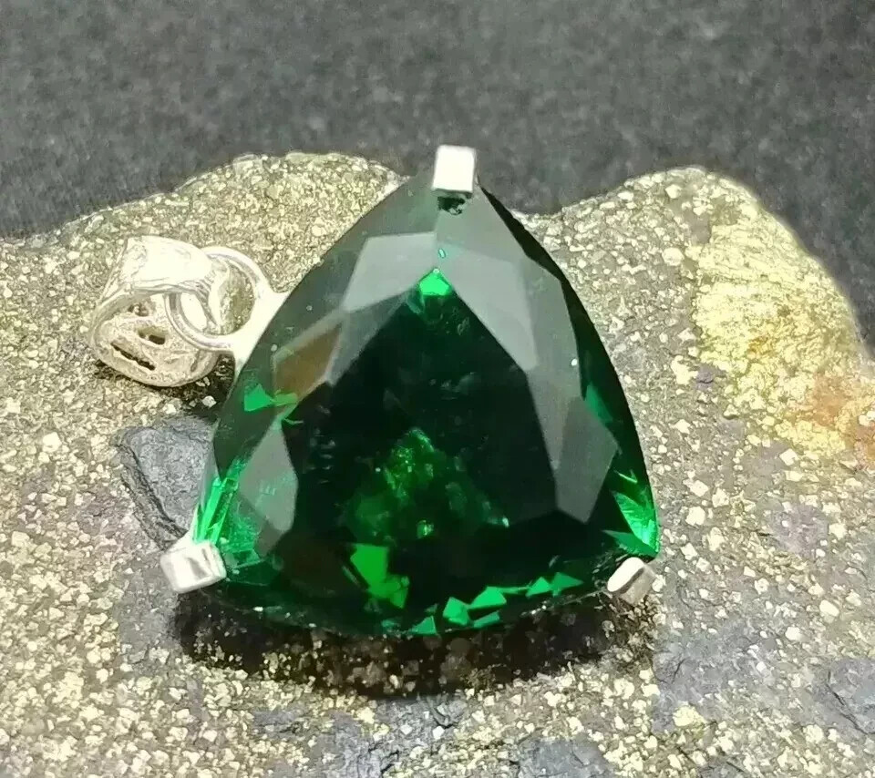 90.65 Ct Natural Tsavorite Green Garnet 925 Solid Silver Pendant Gemstone