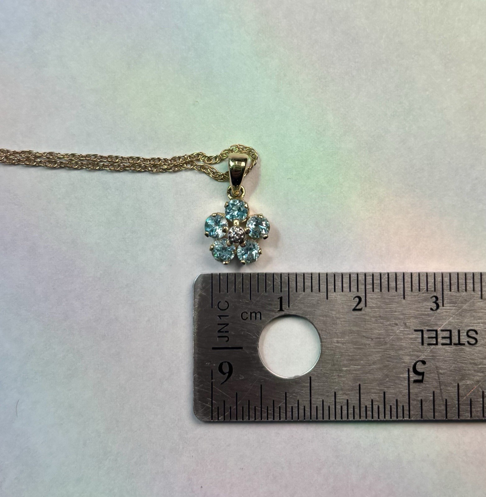 Estate 14k Yellow Gold Diamond And Blue Spinel Flower Pendant Necklace 19” Cable