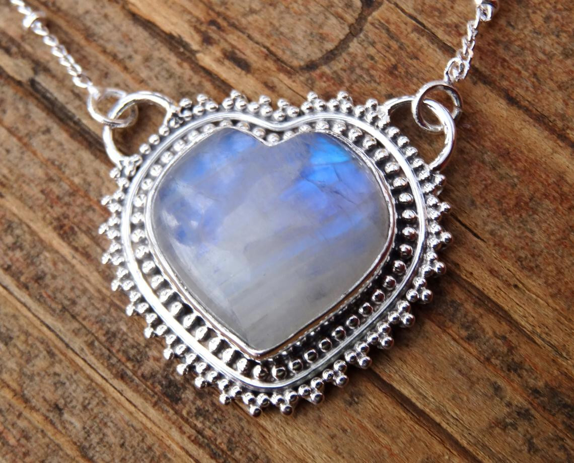 Heart Shape Rainbow Moonstone Gemstone 925 Sterling Silver Handmade Pendant w-4