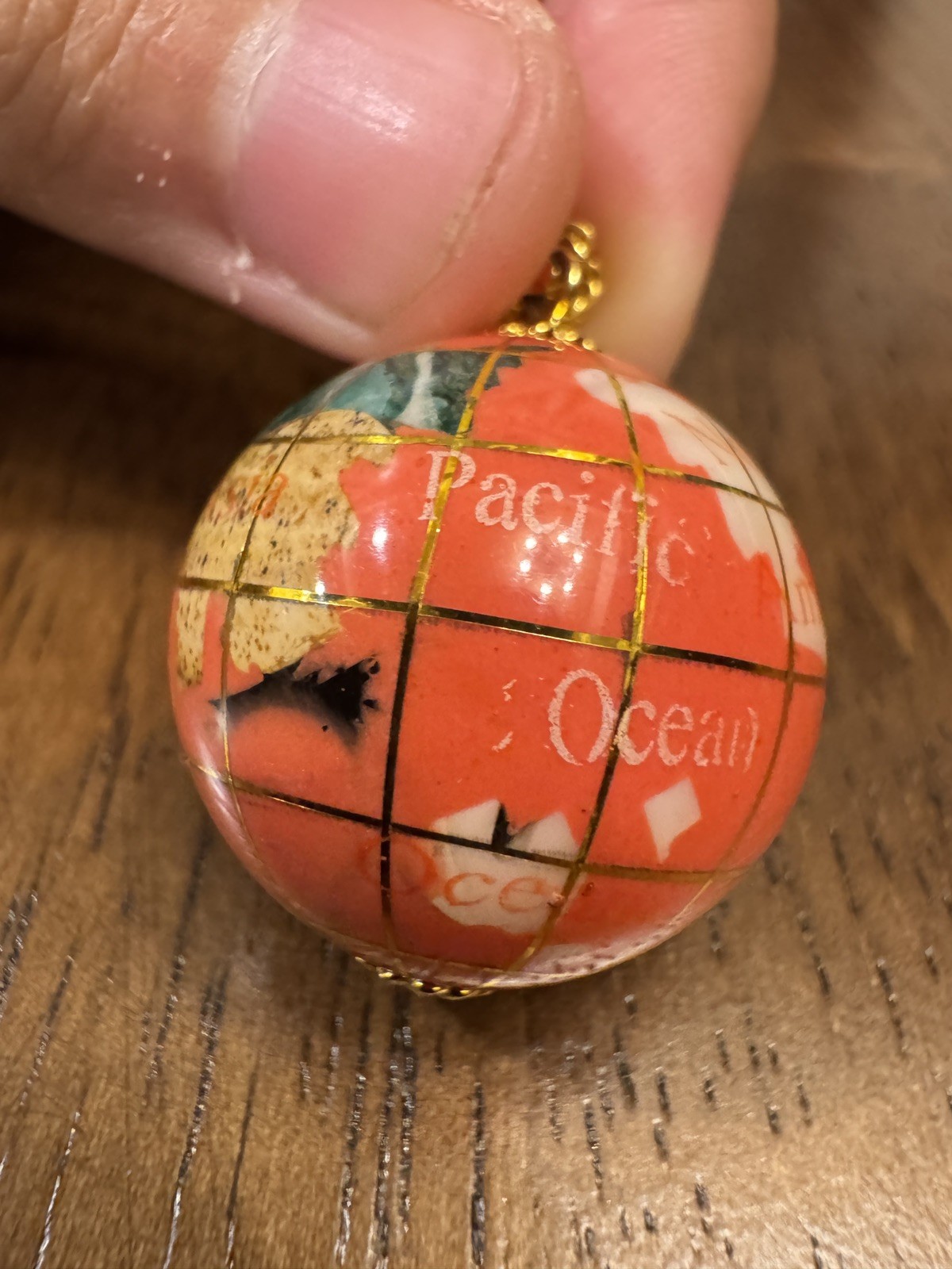 Vintage Michael Anthony 14k Yellow Gold Globe World Pendant Charm