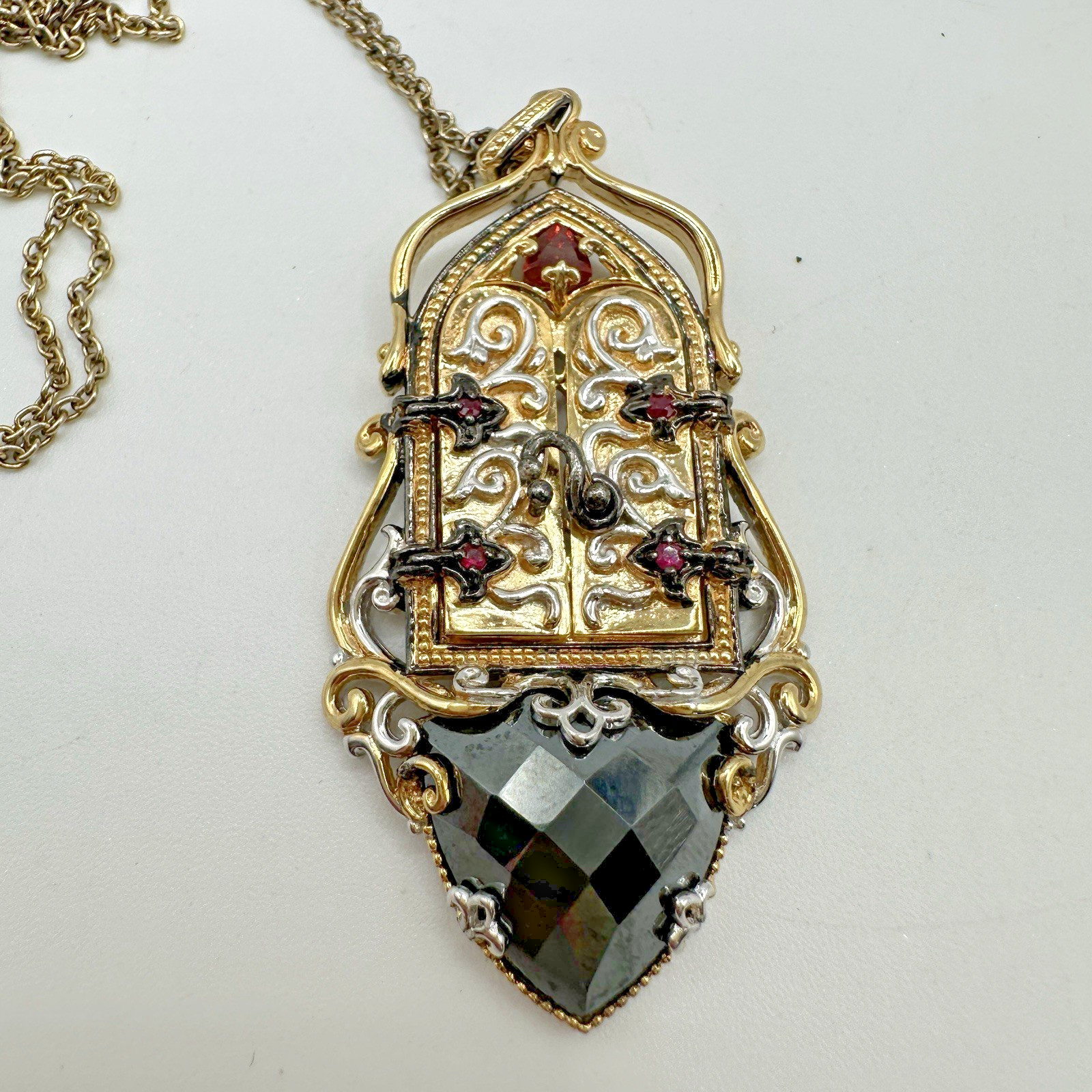 Michael Valitutti Sterling Silver Garnet Black Gemstone Opening Door Pendant 18”