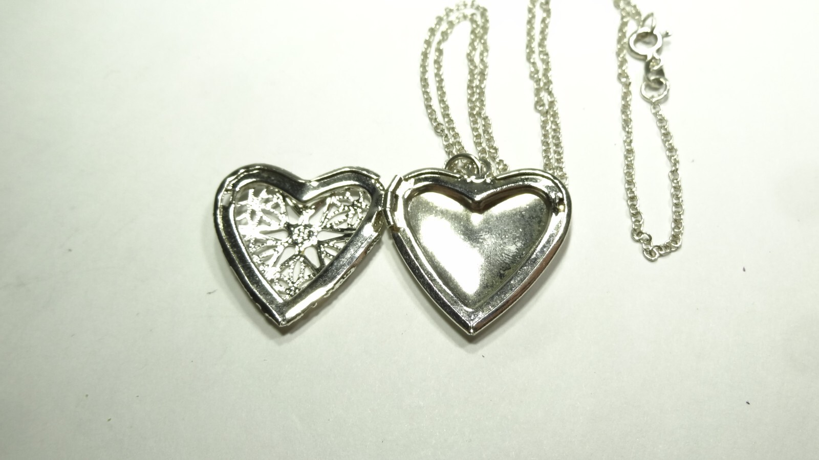 17.5″ INCH CHAIN & HEART LOVE LOCKET 2 PHOTO STERLING SILVER 925 CHARM PENDANT .