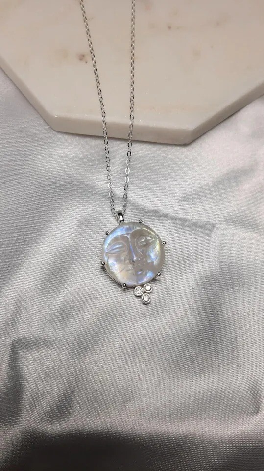 Man In The Moon Moonstone Necklace 925 Sterling Silver Gemstone Handmade Jewelry