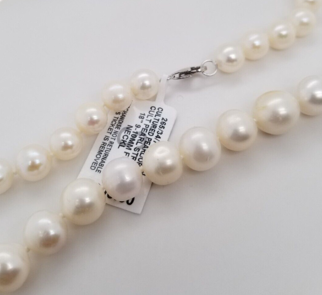 Cultured Pearl/Opaque 9-10mm Pearls — 18 inches