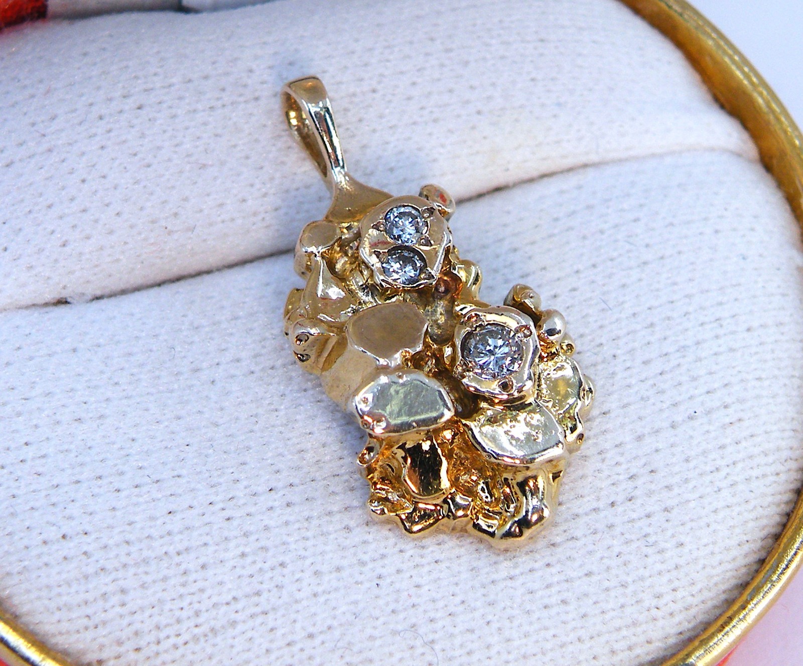 Unisex 10K Yellow Gold .30ct Diamond Nugget PENDANT 1980s Old School Charm