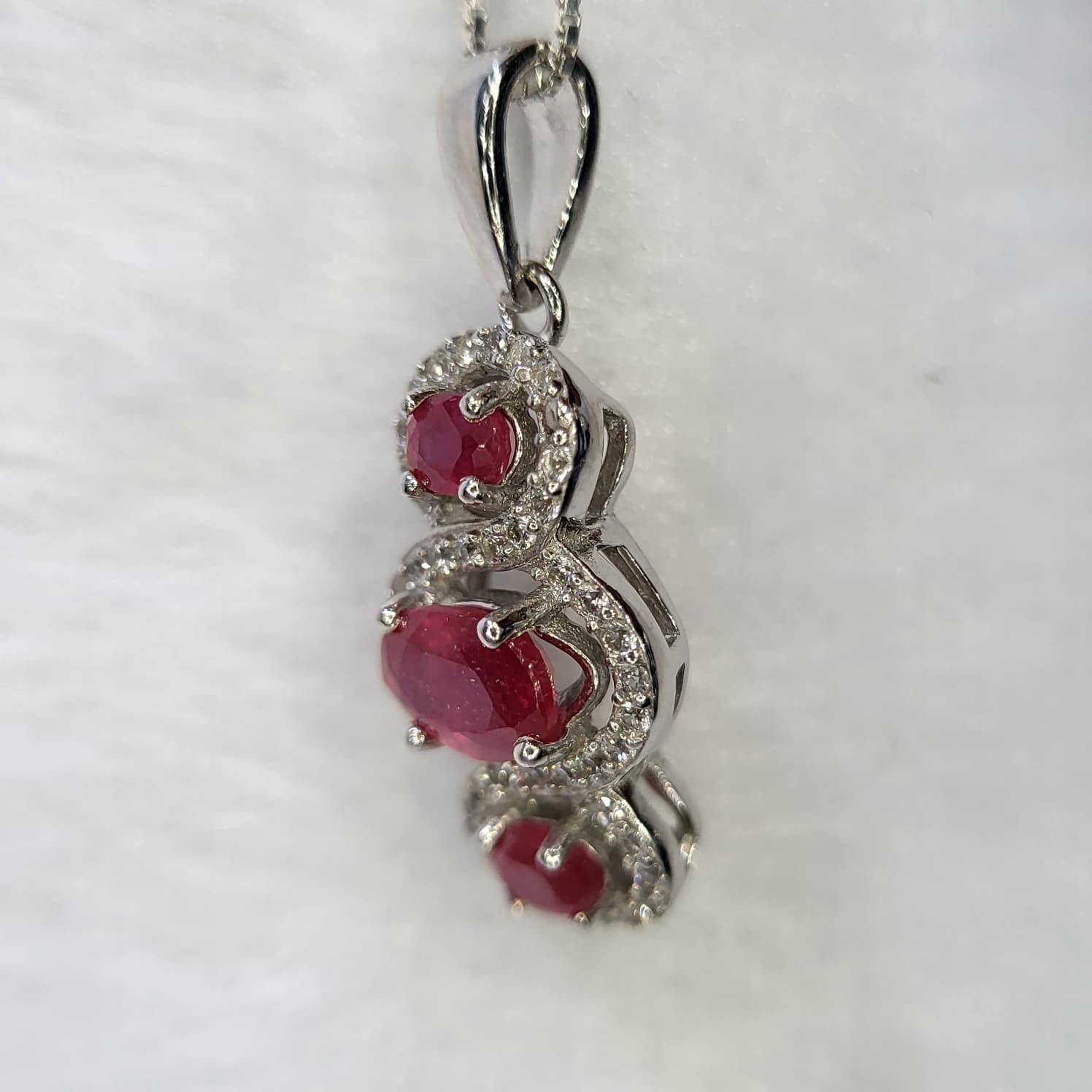 Natural Ruby Gemstone 925 Sterling Silver Pendant Oval Top Blood Red 3.66gm