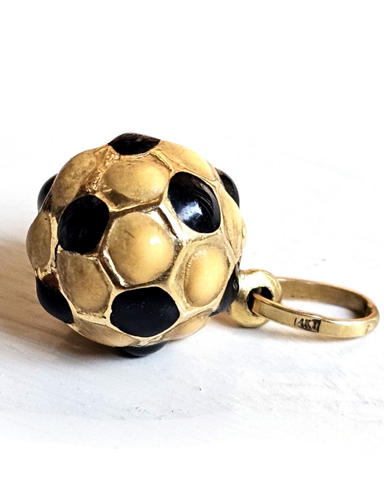 14k Yellow Gold Vintage Italy Soccer Ball Charm Pendant Black & Gold Enamel