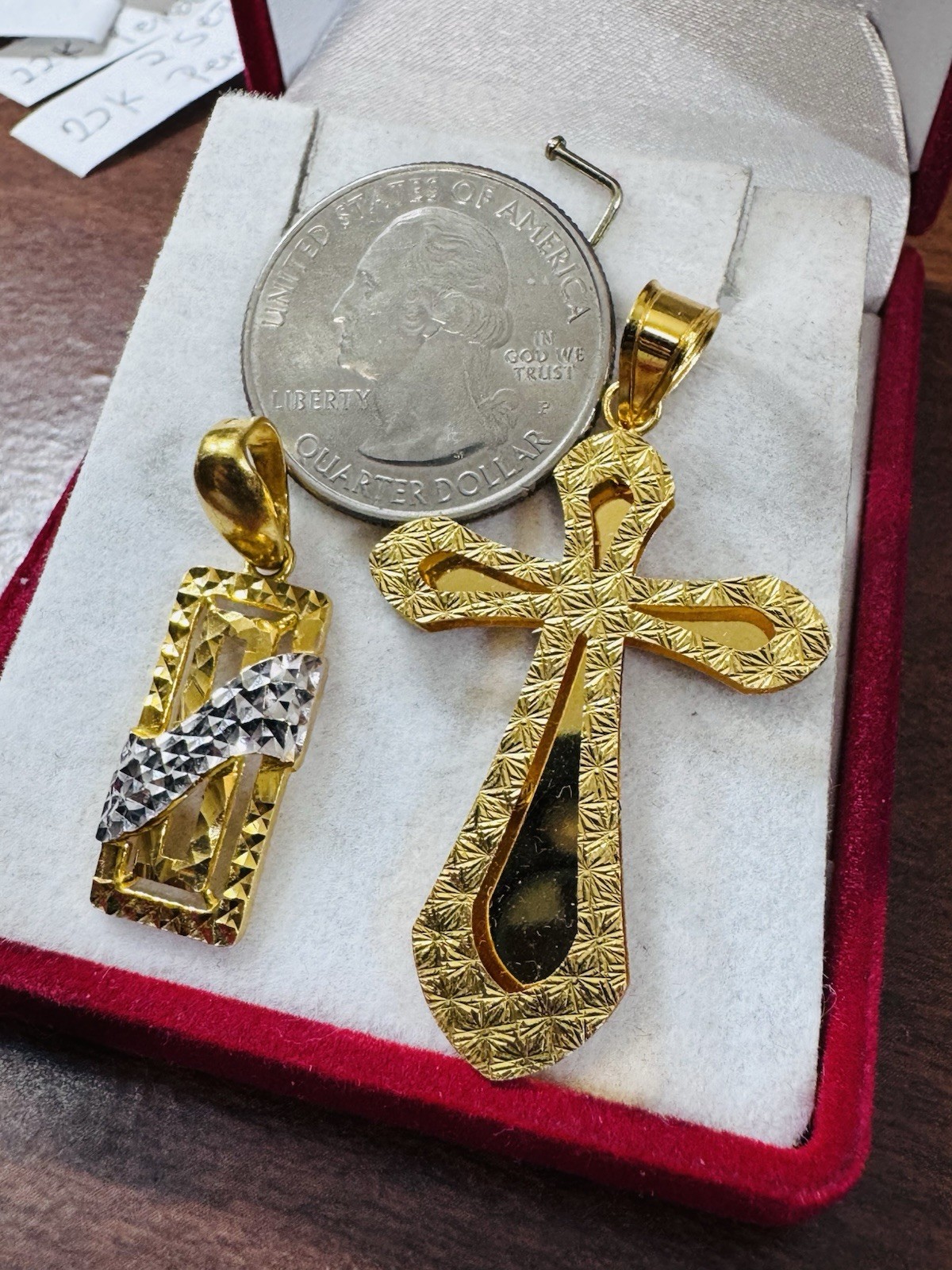 22K 916 22C Real Gold Two Set of Pendant 1 x Rectangle & 1x Cross 7.6g