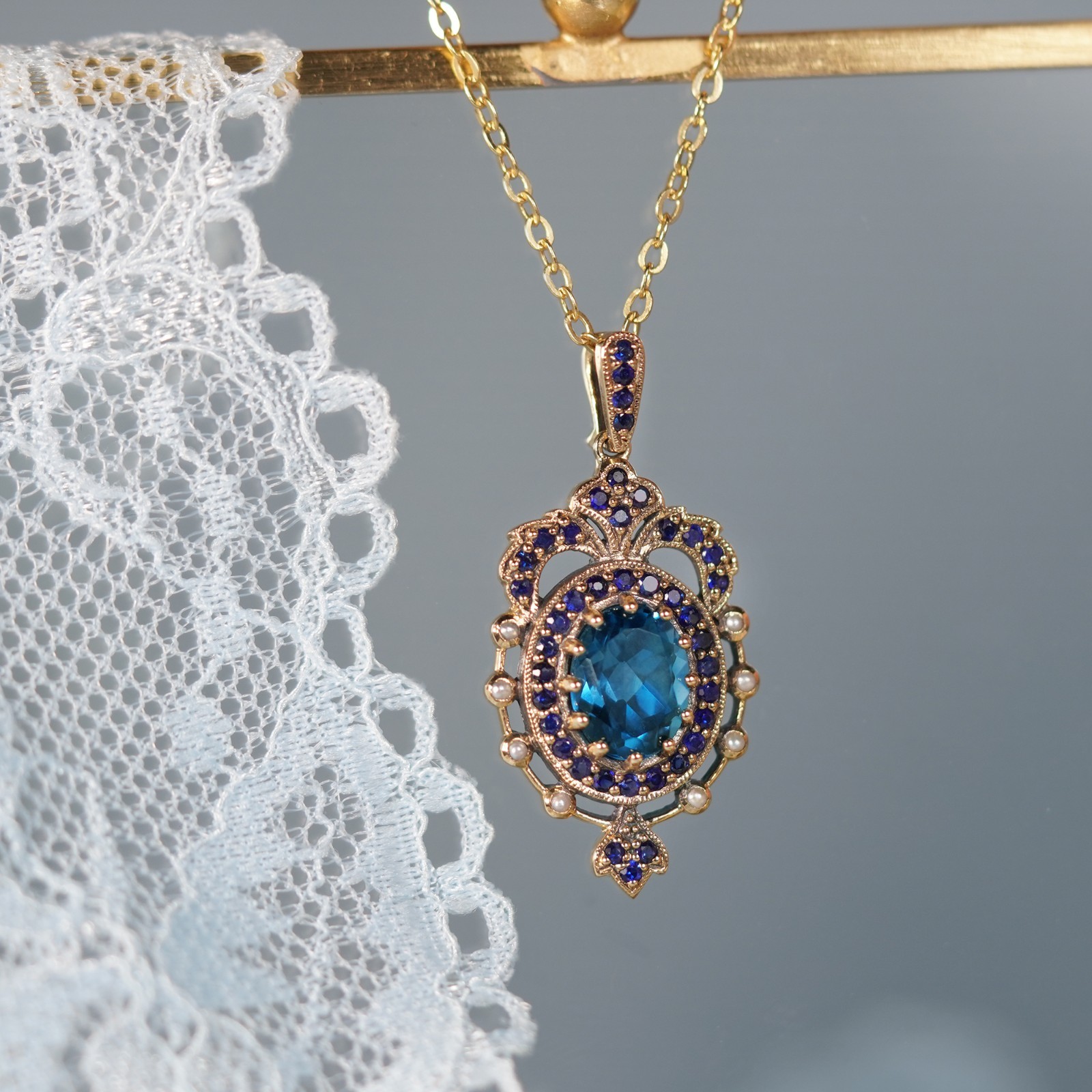 9K Gold Blue Topaz Sapphire Pearl Crown Pendant Vintage Style Pendant Necklace
