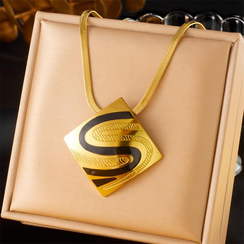 sunglnl Chunky Necklaces For Women, 14k Goldplated Necklace Square Geometry T…