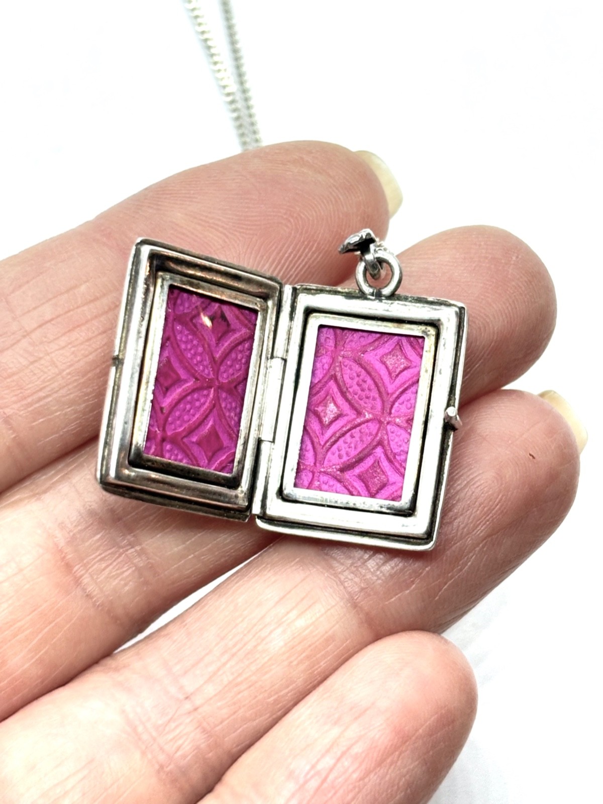 Vintage Textured Sterling Silver Modernist Locket Pendant Necklace 11.1 grams