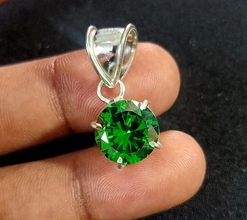 GIE Certified 36 Ct Natural Green Emerald 925 Silver Pendant Round Cut Gemstone