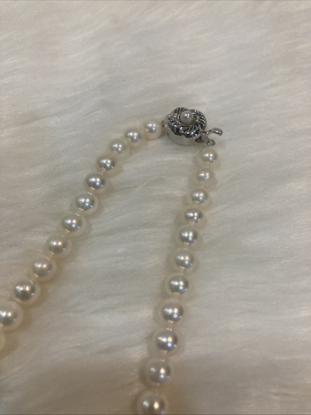 A02 Japanese Akoya Pearl Necklace 6.7-7mm 43cm Silver Clasp White Pearl