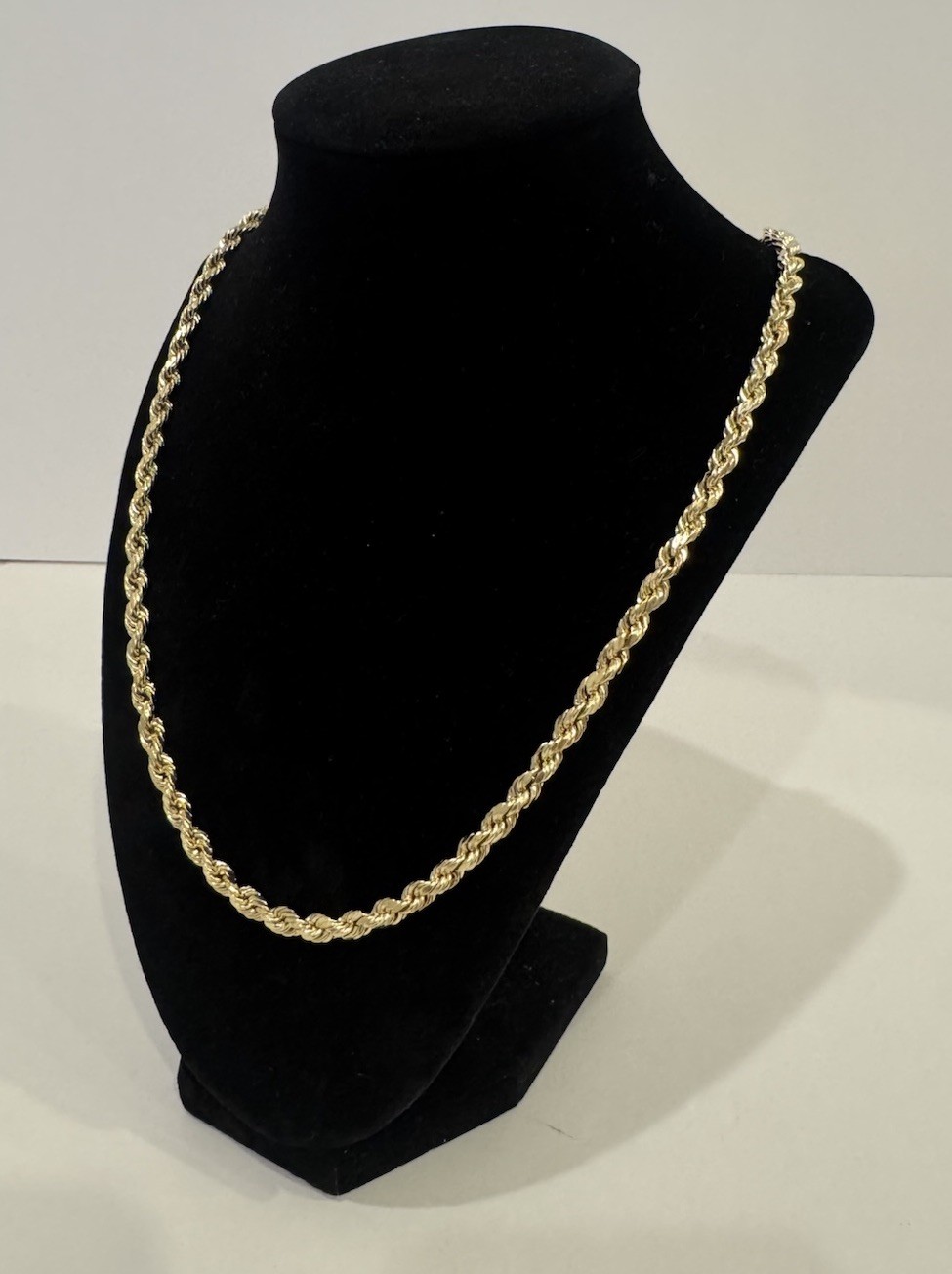 10k Yellow Gold 4 mm Rope Chain Necklace Size 24” 12.3g