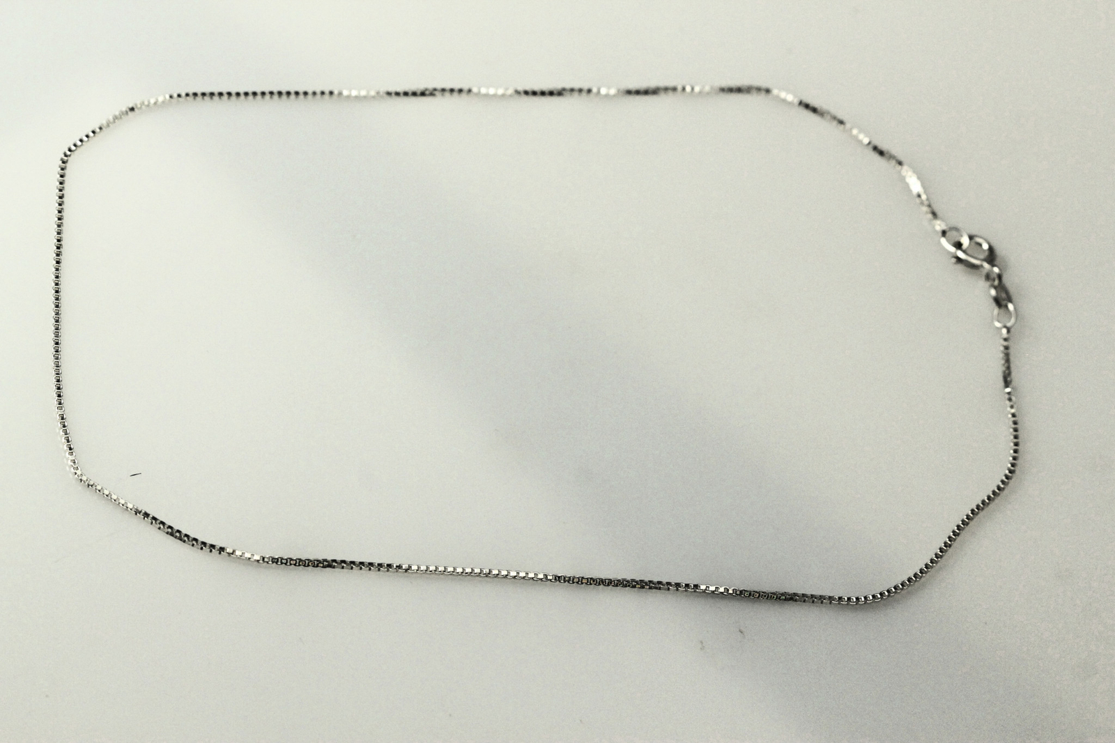 925 Sterling Silver 14″ Thin Box Chain 2.1 Grams (NEC4887)