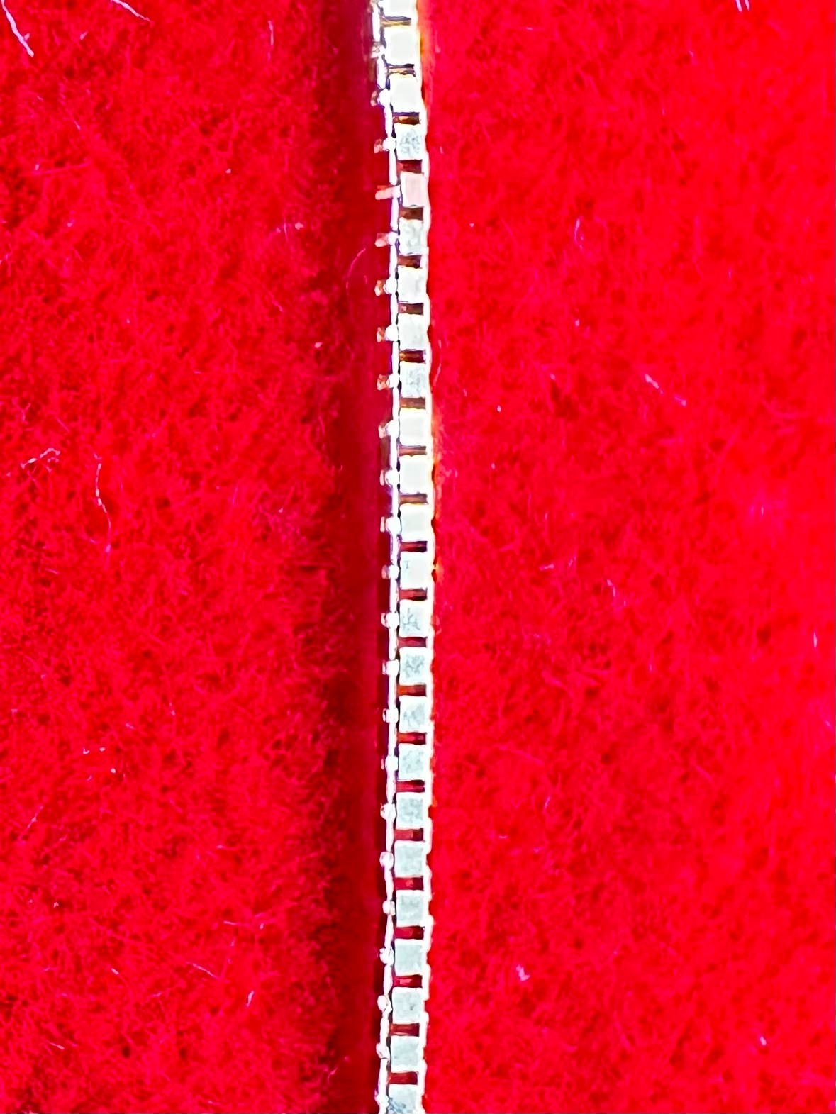 14K Box Link Chain With Diamonds Heart