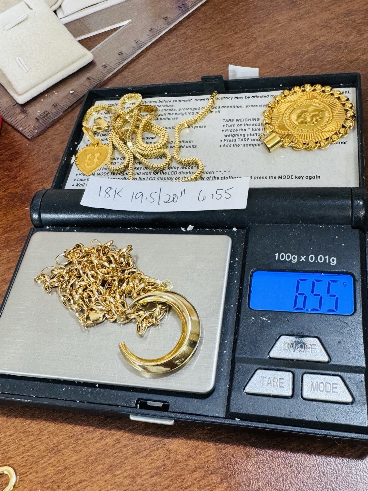 RARE 18K 750 Real Gold Letter C or Half Moon Necklace 19.5/20” Long 3.8mm 6.55g