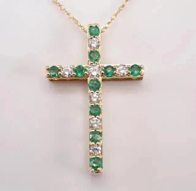 1 Ct Lab Created Emerald Round Cut Pendant 14K Yellow Gold Finish 18″ Chain