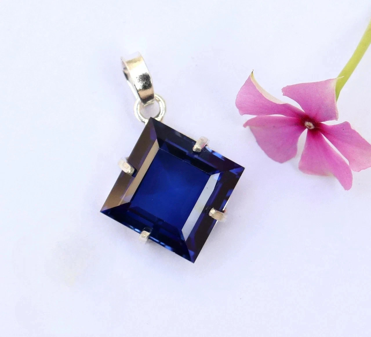21.10 Ct Natural Blue Sapphire AGL Certified Solid Silver Princess Pendant Gem