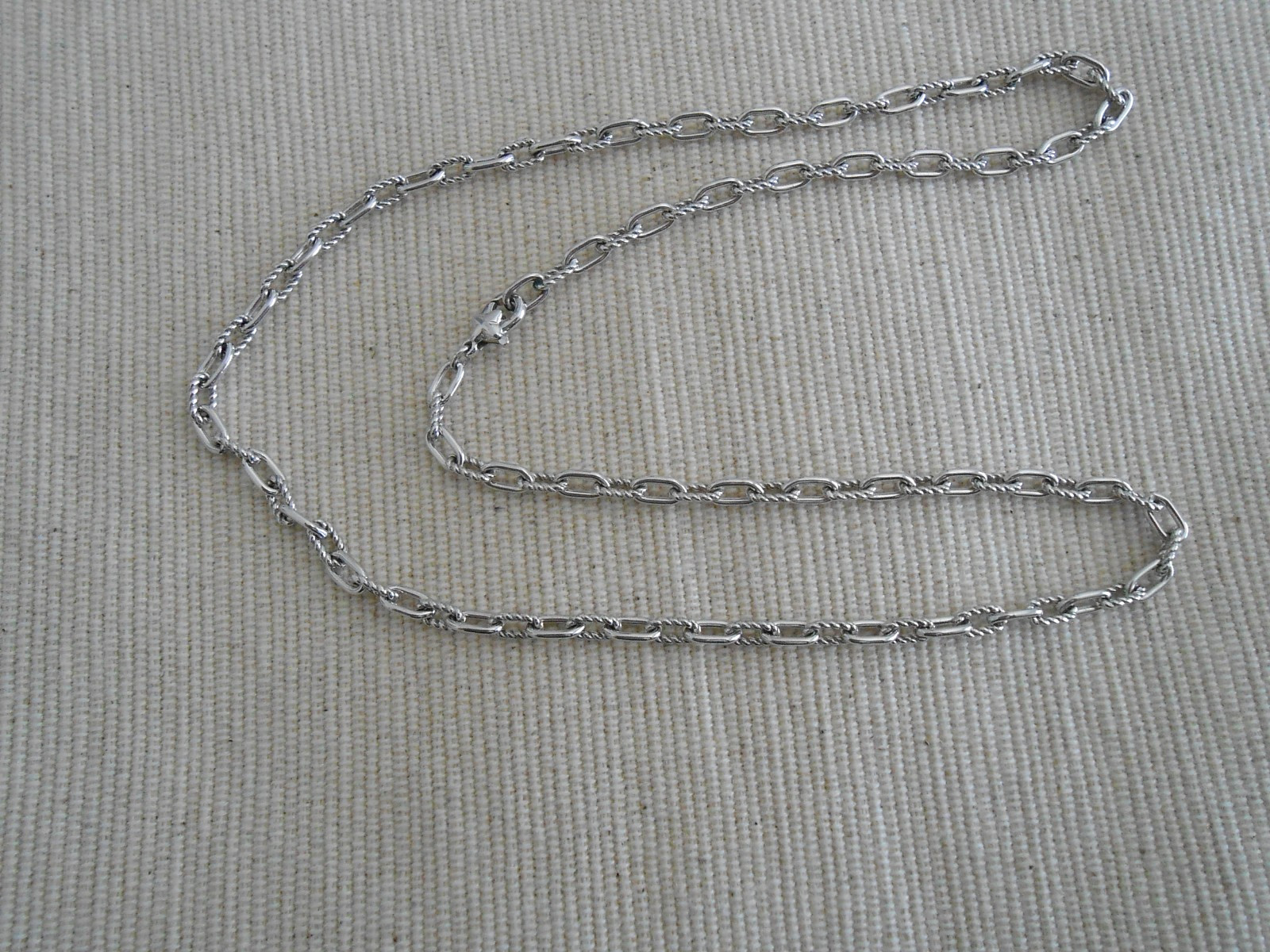 $395 David Yurman Sterling Silver 3mm Madison chain Necklace 18”