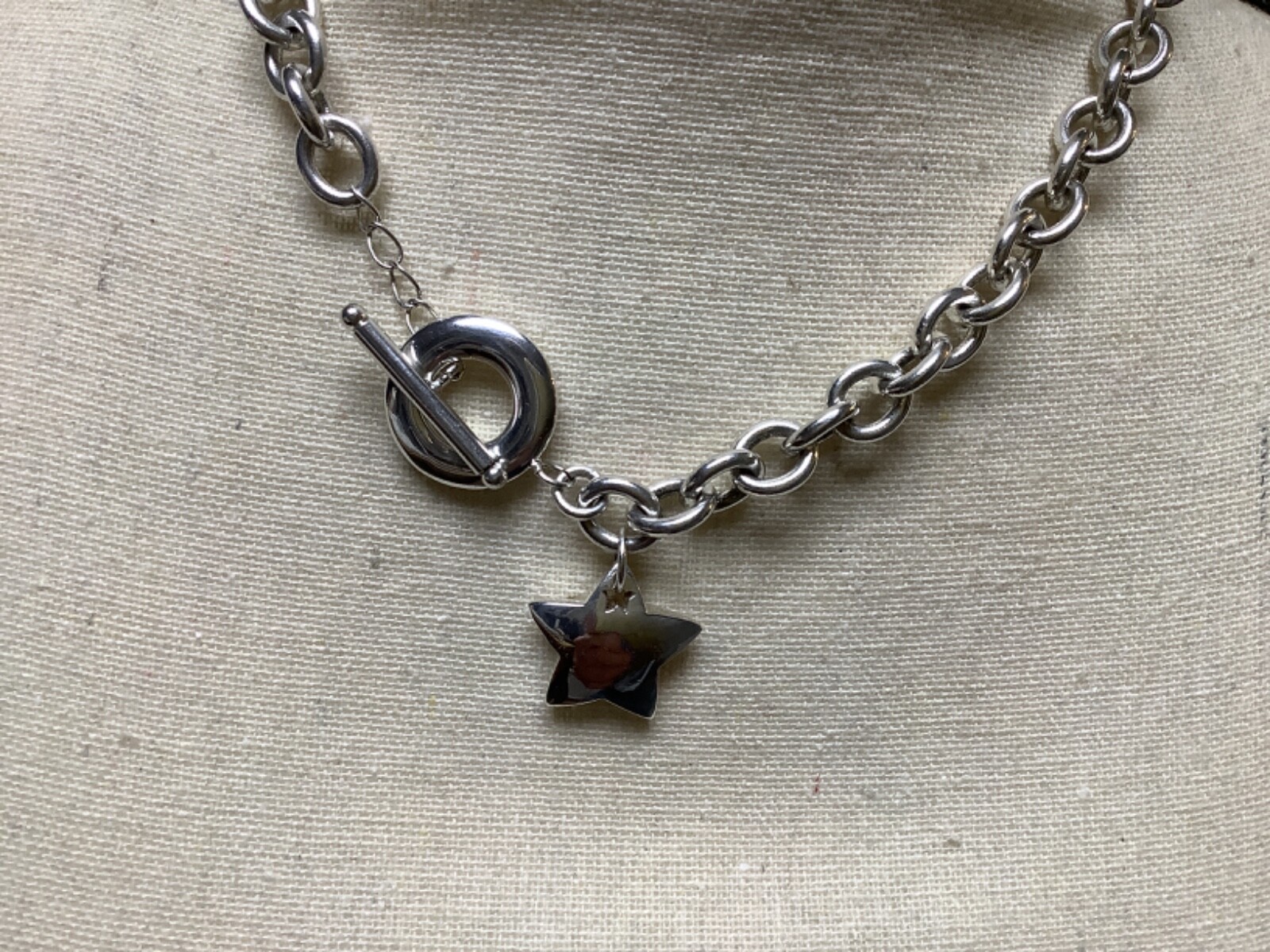 Sterling Silver 925 Puffy Star Toggle Necklace Unbranded