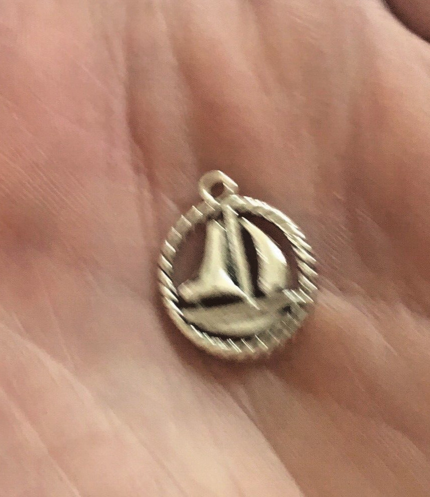 Sailboat Pendants/Charms Metal 1.2″ New 10 pieces Silver & Bronze