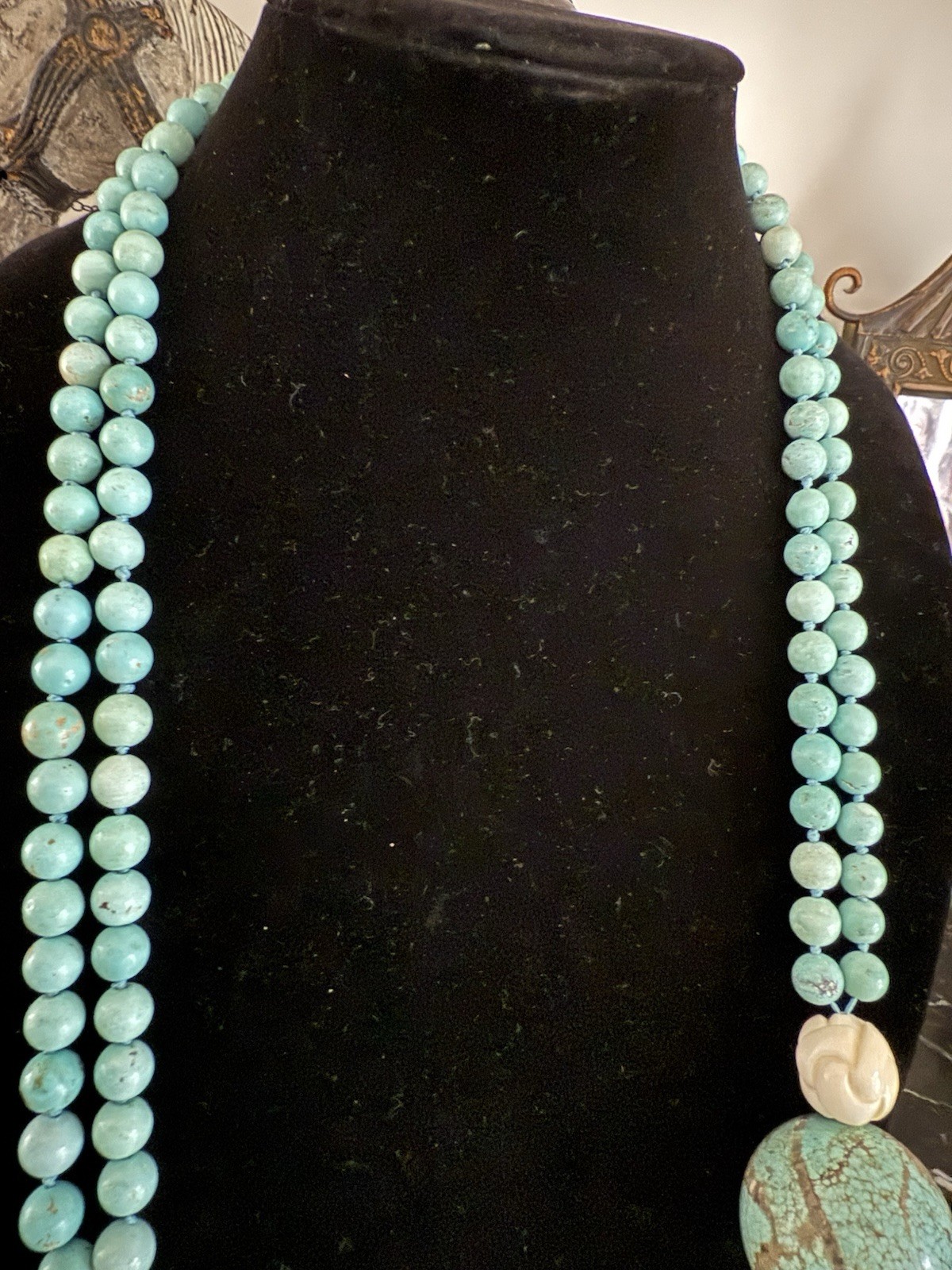 ***GORGEOUS TURQUOISE NECKLACE W/18k SMALL CHARM***