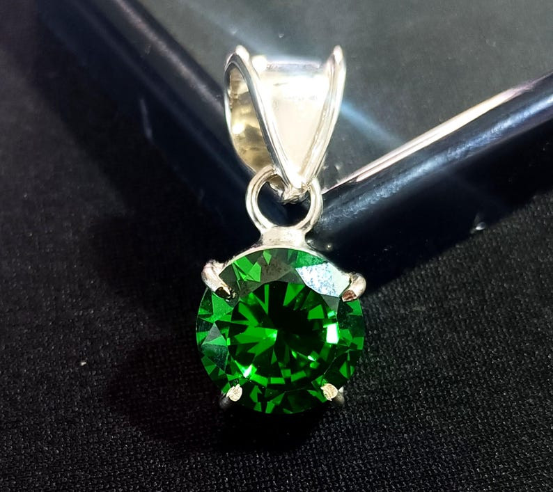 GIE Certified 36 Ct Natural Green Emerald 925 Silver Pendant Round Cut Gemstone